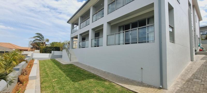 4 Bedroom Property for Sale in Monte Christo Western Cape